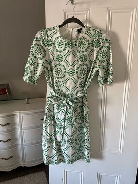 Ann Taylor White Mini Dress with Green Floral Motif and Tie Waist